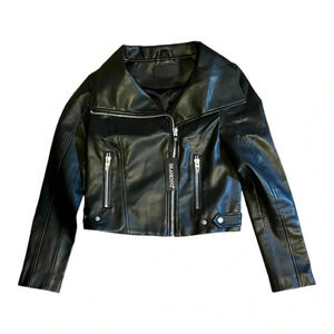 Blank NYC vegan leather Moto jacket in black with oversize collar 🔥